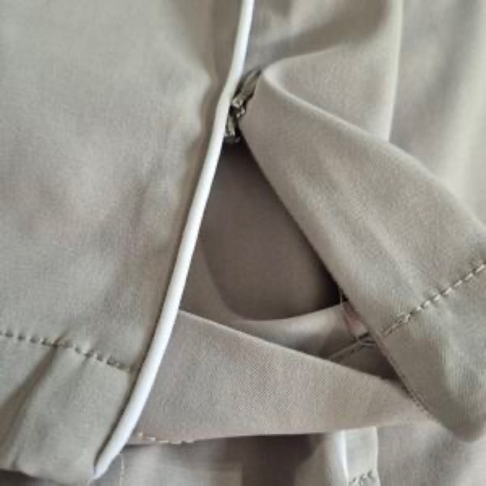 Lilly Pulitzer Beige Straight-Leg Pants - Picture 8 of 8